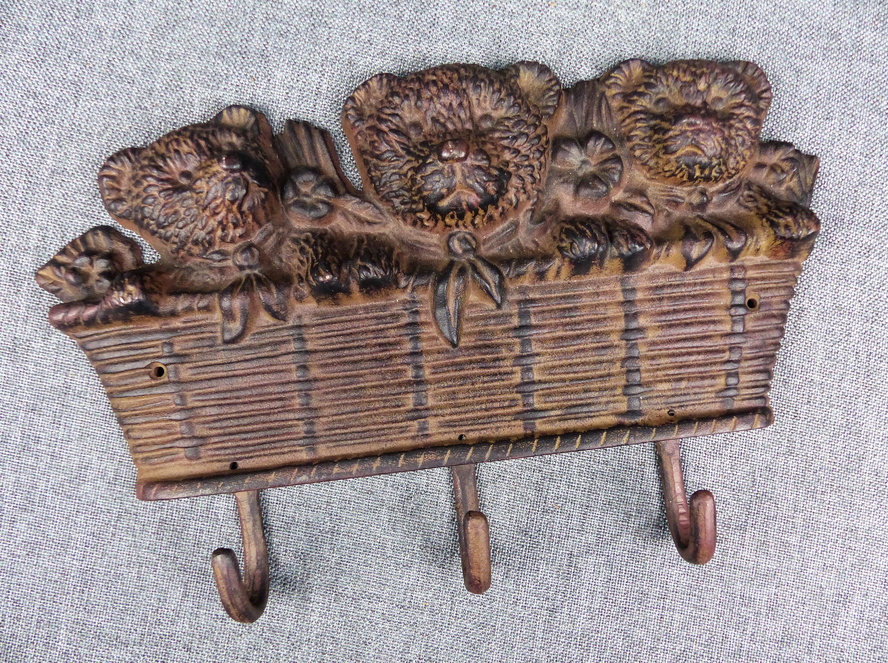 Crochets Muraux Vintage en Fonte Teddy Bear