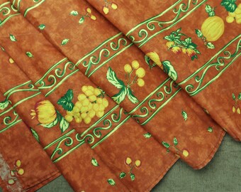 Vintage French Provençal Tablecloth