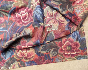 French Retro Style Floral Tablecloth