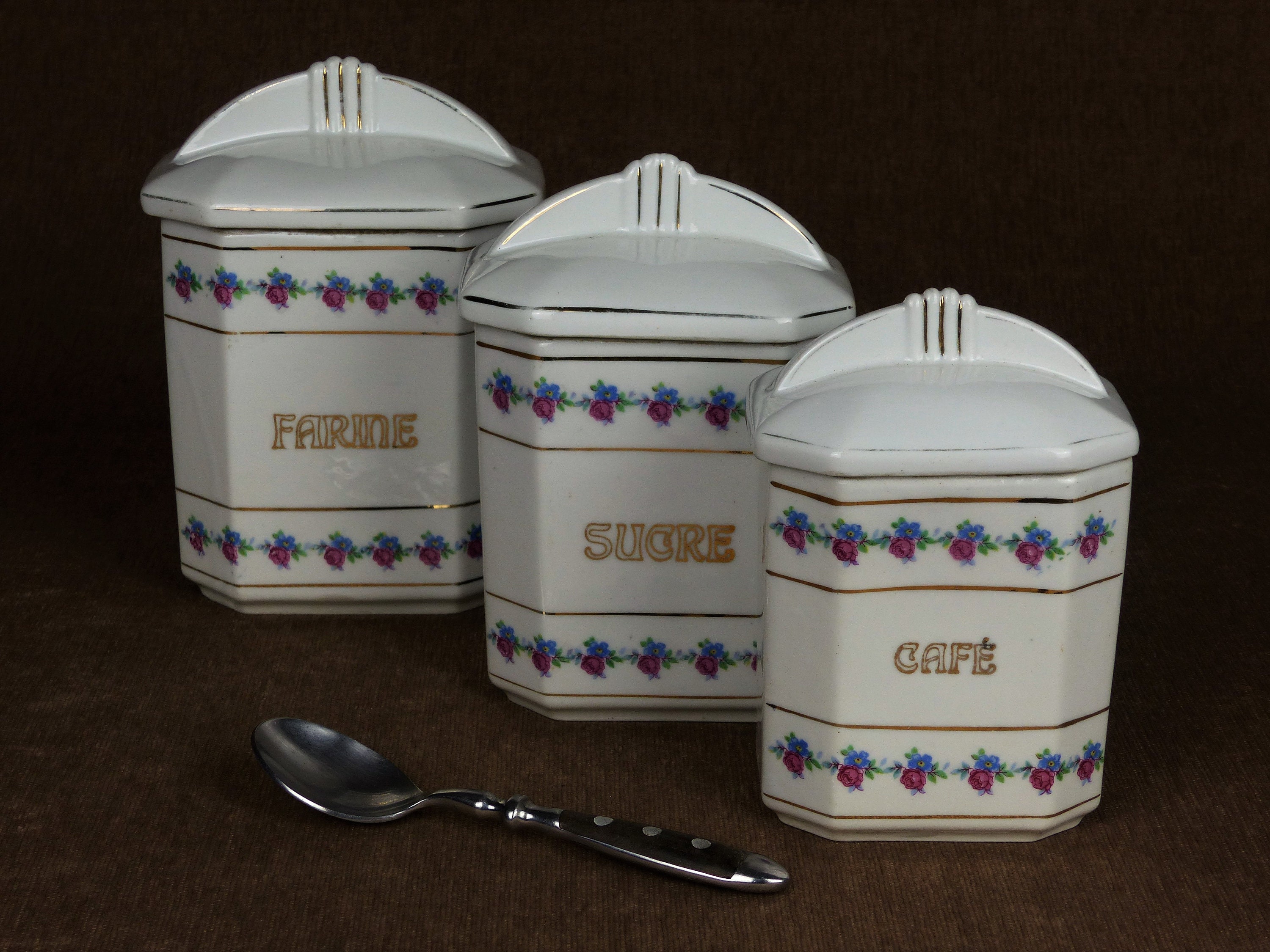 Vintage Art Deco Kitchen