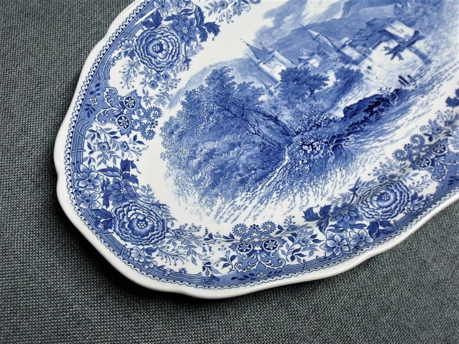 Vintage Villeroy & Boch Burgenland Serving Platter