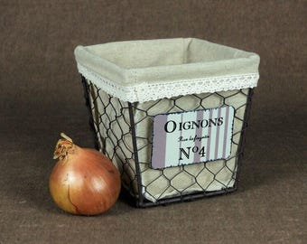 Retro French Wire Onion Basket