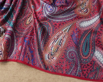 LARGE Rectangular Paisley Print Tablecloth