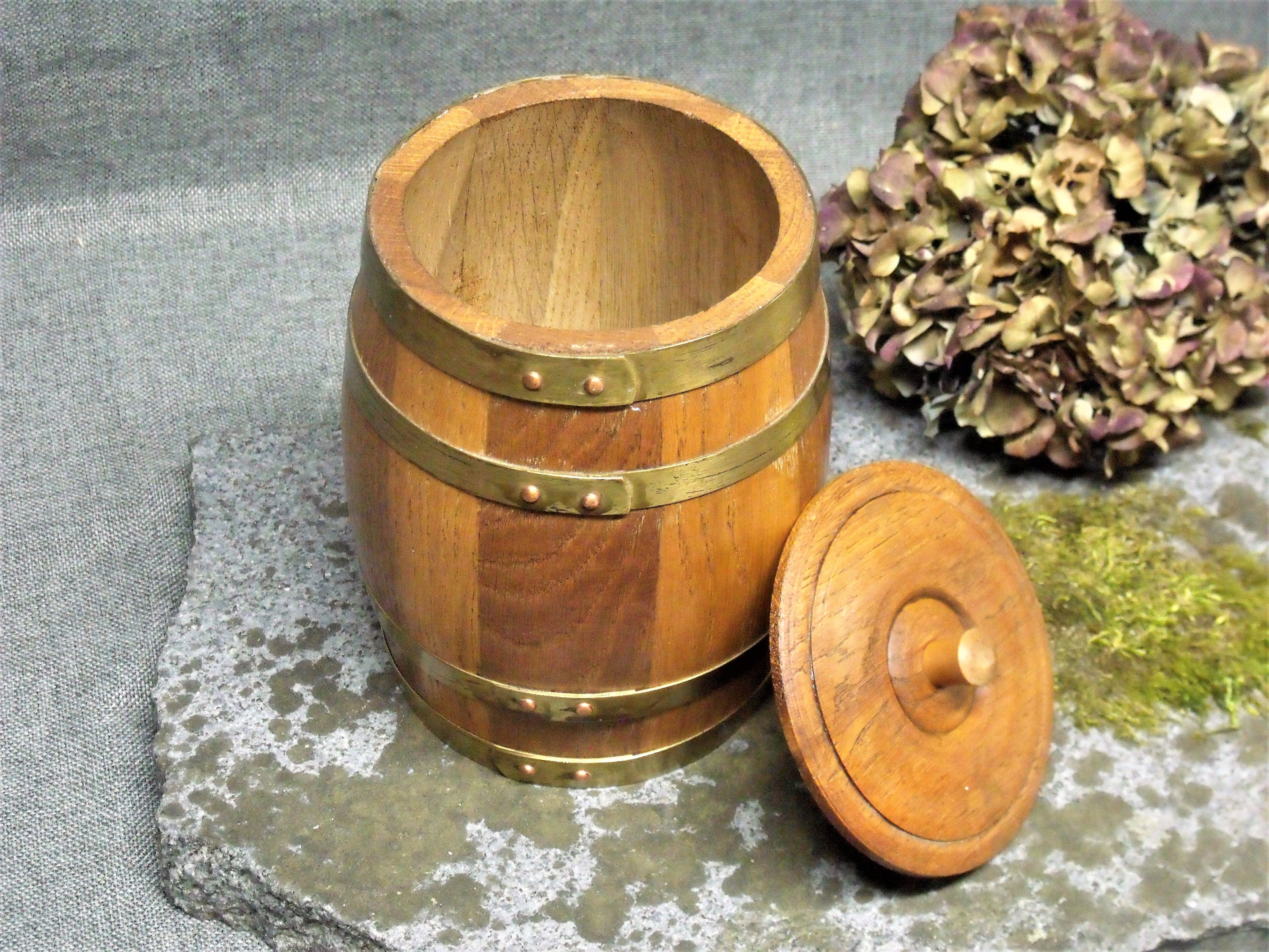 Vintage Handmade Oak Cigar Barrel Humidor