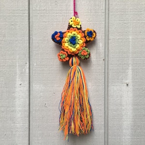 Borla de pompón de estrella de fieltro mexicana bordada a mano hecha a mano - Arcoíris