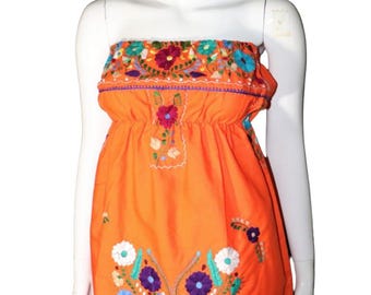 Handmade Women&#39;s Strapless Embroidered Mexican Dress - Size Medium