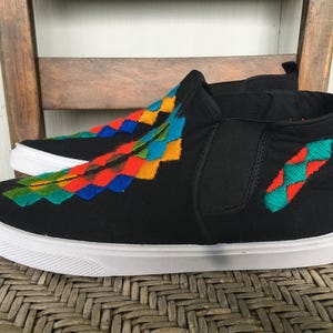 Mexican Artisan Canvas Sneaker Shoses - Zapatos Artesanos - Womens 11 Mens 9.5