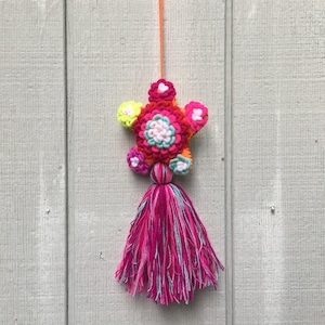 Borla de pompón de estrella de fieltro mexicana bordada a mano hecha a mano - Arcoíris
