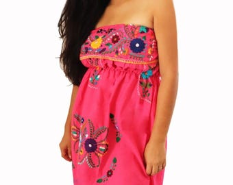 Handmade Women&#39;s Strapless Embroidered Mexilcan Dress - Size Medium