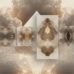Op de afbeelding: Abstracte digitale kunst met een dromerige, wolkenachtige achtergrond in bruin- en beigetinten met sprankelende accenten. Verschillende geometrische vormen en patronen zijn over elkaar heen geplaatst, waardoor een gevoel van diepte ontstaat. De tekst "CLOU STUDIO" is zichtbaar.