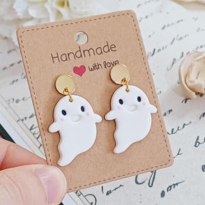 Orecchini fantasmino cute halloween, orecchini pendenti polymerclay, gold earrings acciaio inox, gift for kids,  gift for autumn