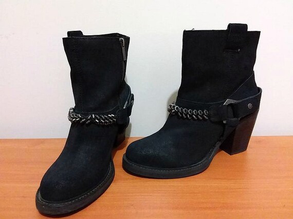 chunky black suede boots