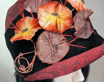 1920 ANTIQUE CLOCHE Ladies Hat - Silk French Jacquard Fabric Black Velvet Applied Millinery RIBBONWORK Flowers
