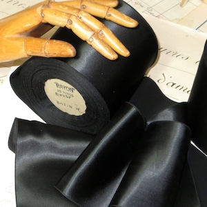 20y Roll BLACK TAFFETA RIBBON Woven Edge Rayon tag: Black Bow Trim Millinery Hat Rolled Rose French Halloween Costume Fabric Mourning Dress