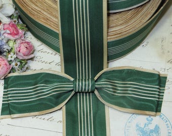 1y 1920 GREEN MOIRE GROSGRAIN Ribbon tag: Vintage French Ribbon Trim 1920 1930 Award ribbon Medal Ribbon Stetson Fedora Flapper cloche Hat