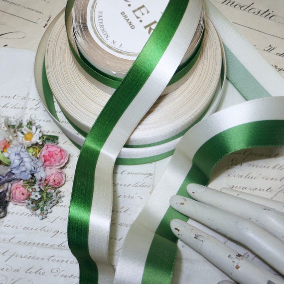 2y GREEN WHITE SATIN 1920s Hat Ribbon 1930s 1940s Dress Fedora Petersham Grosgrain Cloche Millinery Flower Cocarde Applique Art Deco Nouveau