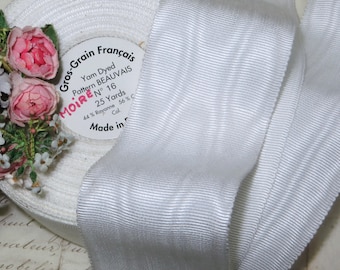 1y FRENCH WHITE MOIRE 2" Cotton Grosgrain Hat Ribbon Trim antique flapper 1920s 1930s Petersham Cloche Millinery Flower Art Deco applique