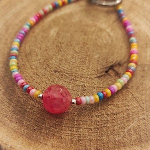 Pink semi-natural stone pop bracelet