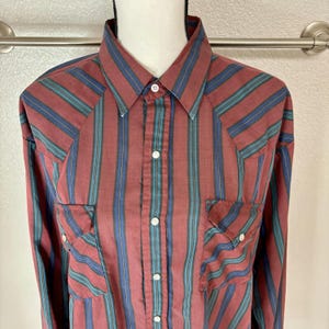 Camicia Uomo Con Stampo Teschio – Maniche Lunghe Button Down, 100% Poliestere, Taglie S-2XL - copertina