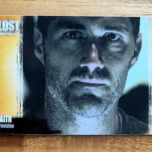 Lost Recycled Trading Card Kühlschrankmagnet