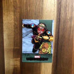 Aimant de réfrigérateur cartes à collectionner recyclées Hank Pym