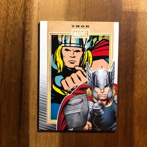Aimant Thor cartes à collectionner recyclées