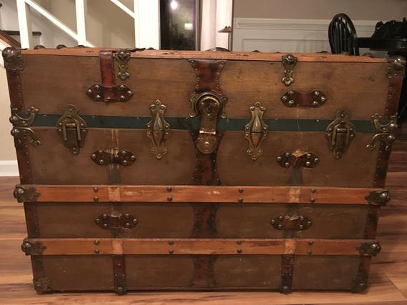 saratoga trunk luggage