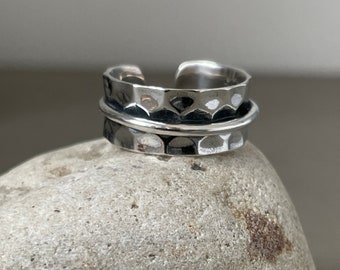 Adjustable Hammered Ring - Detailed Wide Band Ring