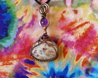 Quartz and Amethyst pendant, genie bottle pendant, wire wrapped, copper wire wrapped pendant, wire wrapped amethyst, wire wrapped quartz