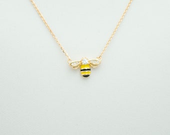 Bumble Bee Silver Necklace, Honey Bee Gold Necklace, Silver Bee, Gold Bee, Bee Silver Necklace, Bee Jewelry, Dainty Necklace