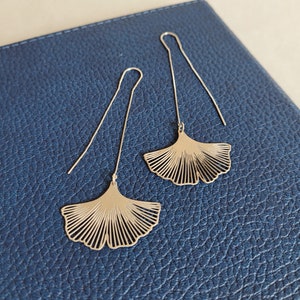 Ginkgo leaf earrings - silver thread