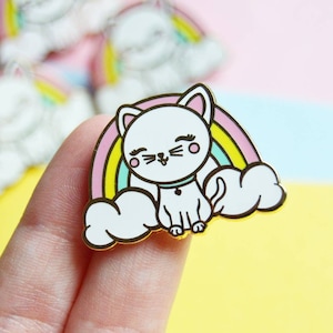 Rainbow White Cat Enamel Pin Badge ~ Kawaii Cat Accessories for bags ~ Gift for white Cat Owners ~ Cute Cat Pin ~ Cat Lapel Pins