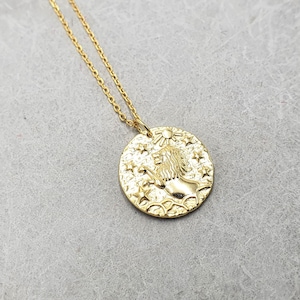 Gold lion disc necklace, round pendant, silver 925, Egyptian necklace, ancient coin choker, empower necklace, medallion necklace, leo charm