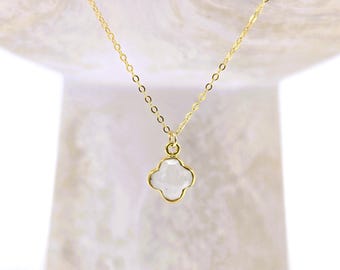Semiprecious Stone Clover Necklace, 14k Gold Filled Chain, four leaf clover