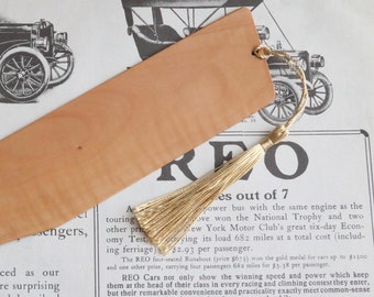 Natural live edge bookmark made from young applewood, nature lovers bookmark, rustic charm bookmark
