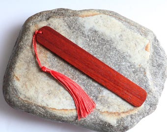 Natural hard red Padouk bookmark, book place holder, booklover, African wood bookmark, nature lovers gift, bibliophile gift