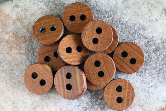 3/4 Inch Stubby Red Hard Wood Buttons, Custom Wood Button, Sweater