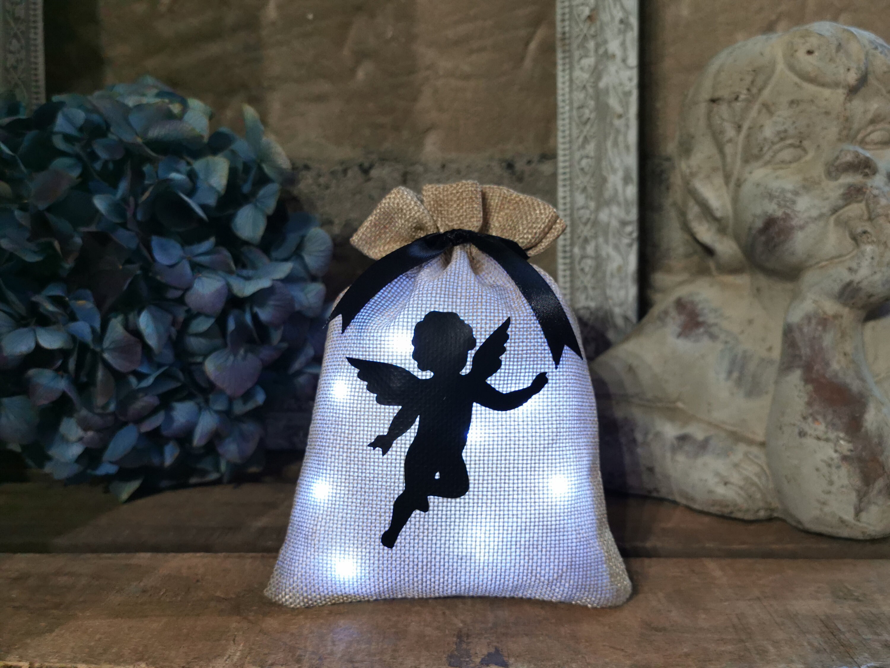 Décoration Lumineuse Artisanale, Idée Cadeau Originale, Sachet Lumineux Décoratif, Pochon Lumineux, 