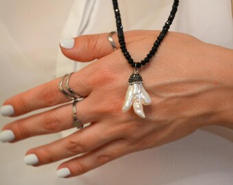 Crystal Necklace 925 sterling silver Stack Pendant textured /& oxidised White Pearl Foot