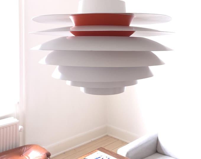 Verona pendant lamp metal Danish pendant light multi layered pendant white mid century modern ceiling light Nordisk solar lamp Scandinavian