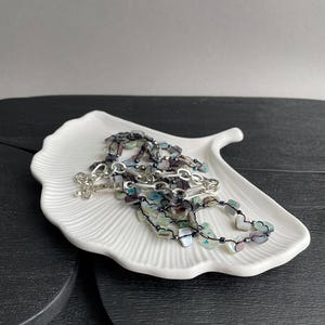 Decorative bowl in the shape of a ginkgo leaf — handcrafted jewelry and key holder