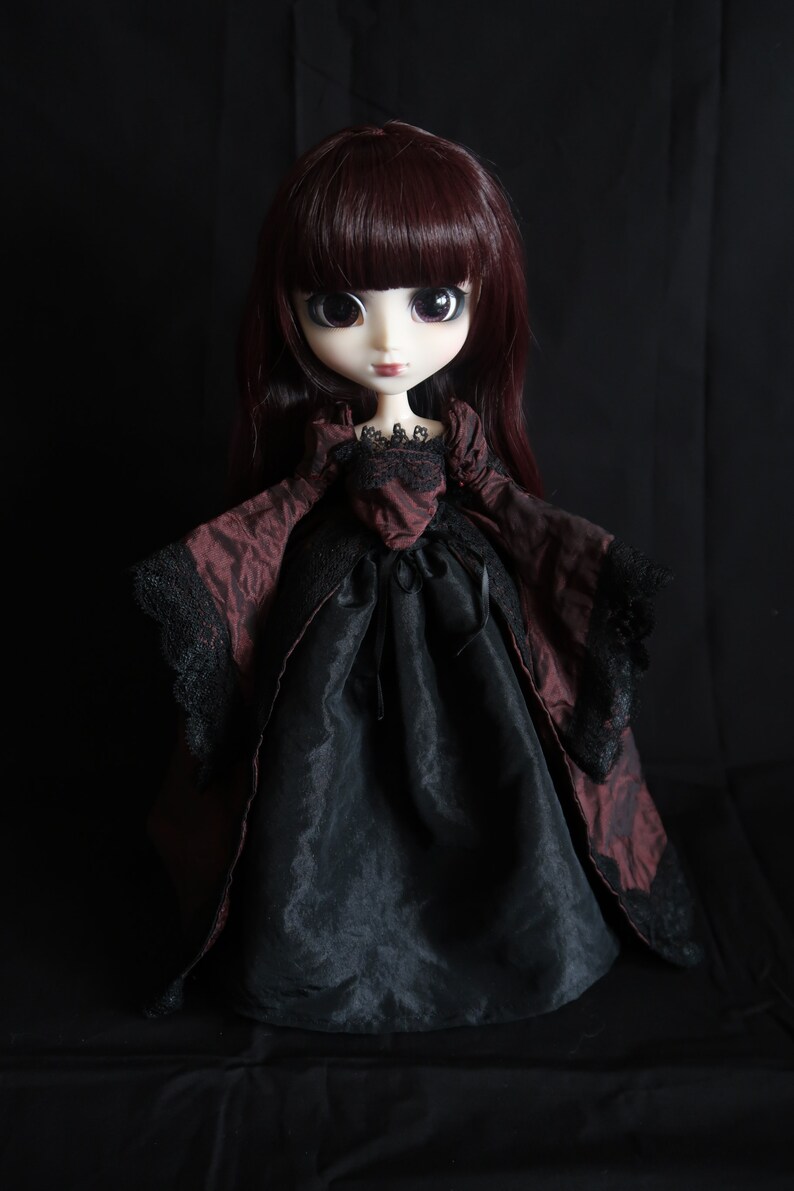 pullip gothic