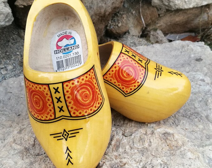 Vintage Dutch Wooden Shoes / Arved Wood Shoe Holland Klomp / Vintage ...