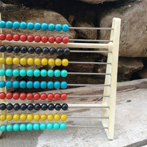 Vintage Plástico ábaco / Calculadora vintage / Vintage ábaco / Decoración de plástico para el hogar / Ábaco de los niños / Escuela vintage / ábaco ruso /
