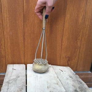 Potato Metal Press /Russian Retro Citrus Press / Working press / Tomato press / Molded Aluminum / Hand Juicer / Metal Press / Antique Press