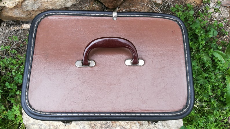 Vintage suitcase Distressed suitcase Brown suitcase Antique suitcase Vintage luggage Travel suitcase Leatherette suitcase