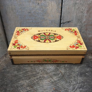 Wooden box / Jewelry box / Vintage wooden box / Handmade treasure box / Collectible box gift /Wooden souvenir box /Keepsake box /Storage box