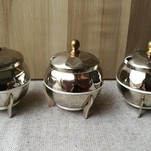 Sals / Sal y pimienta / Coctelera de sal / Agitadores de pimienta salada / Soporte de sal / Recipiente de sal / Pimienta salada vintage / Caja de sal / Plato de sal / Plato de sal