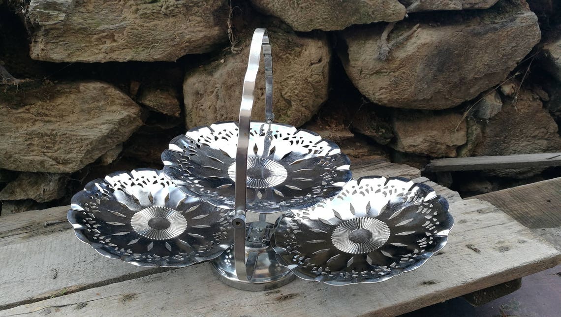 Vintage Breakfast Tray / Striking Decor / Kitchen Accessory Etsy