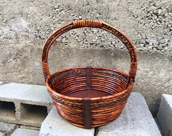 Hand-woven basket / Wooden basket / Farmhouse home decor / Gift basket / Shopping basket / Old wicker basket / Storage basket /Cottage decor